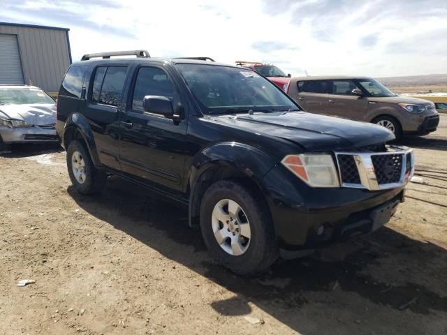 2007 Nissan Pathfinder LE