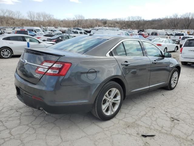 2018 Ford Taurus SEL