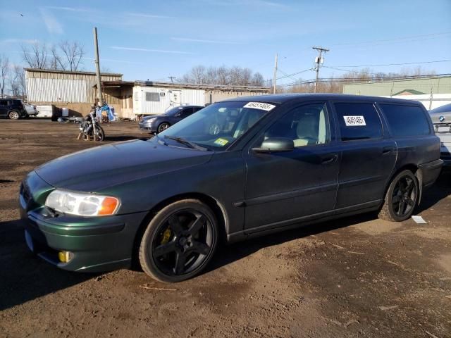 2005 Volvo V70 R