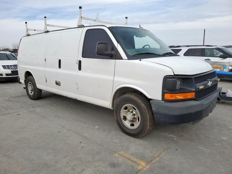 2015 Chevrolet Express G2500