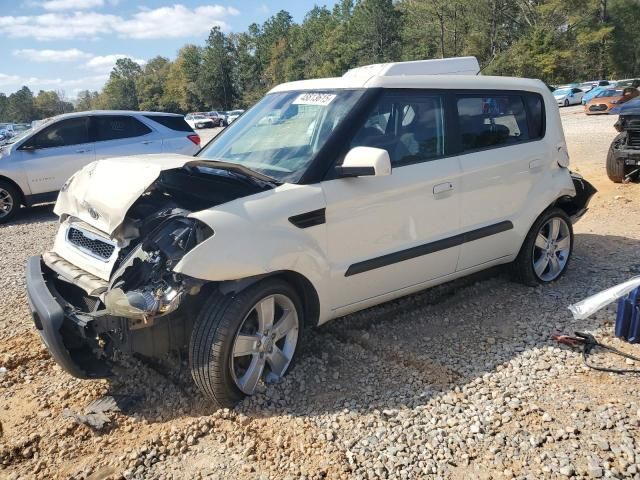 2010 KIA Soul +