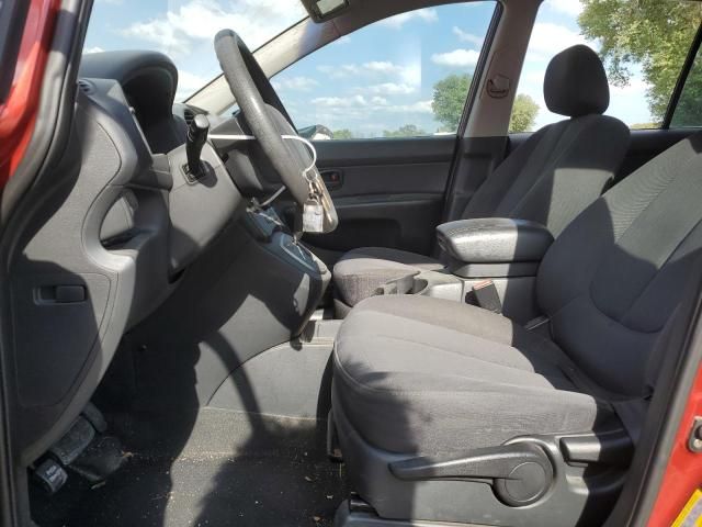 2008 KIA Rondo Base