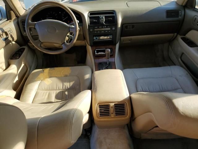 1995 Lexus LS 400