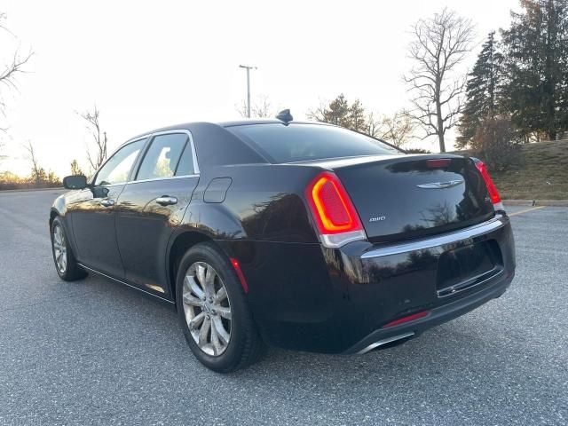 2016 Chrysler 300C