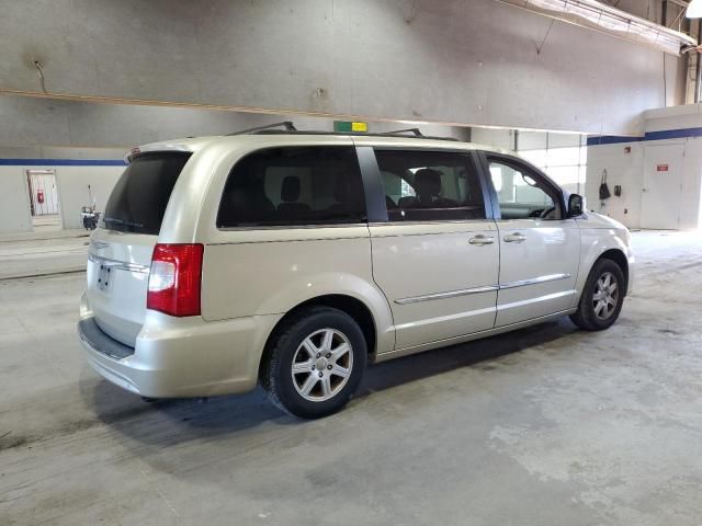 2011 Chrysler Town & Country Touring