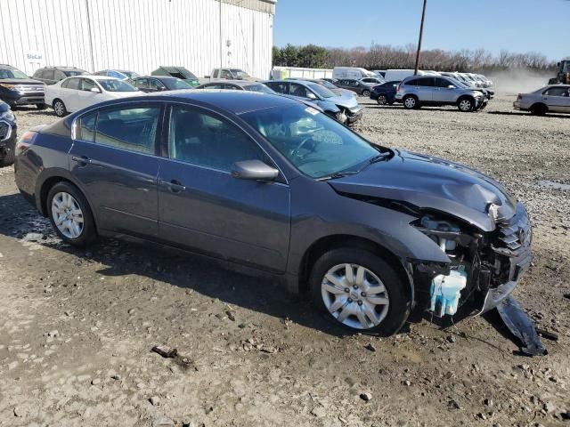 2010 Nissan Altima Base