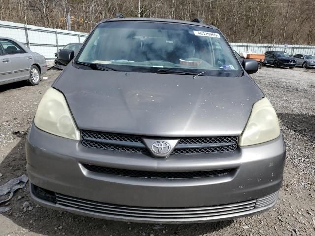 2005 Toyota Sienna CE