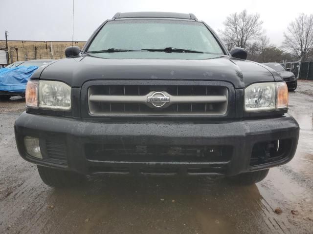 2004 Nissan Pathfinder LE