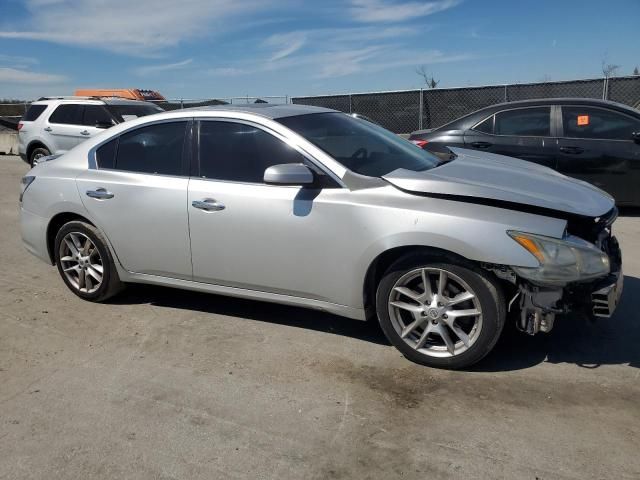 2014 Nissan Maxima S