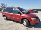 2002 Chrysler Town & Country LX