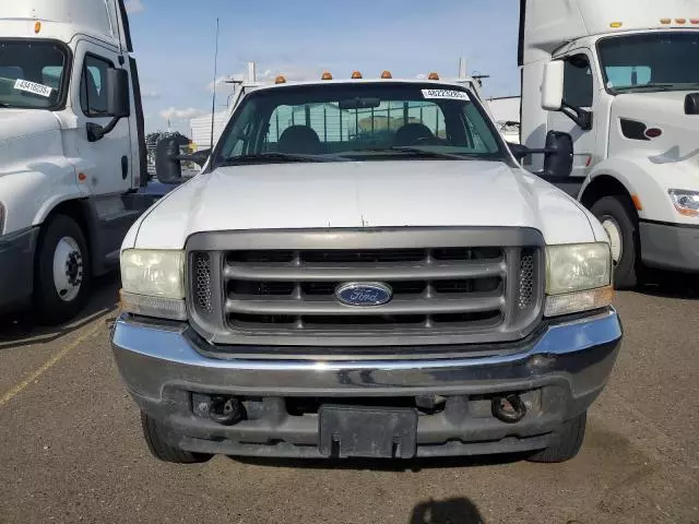 2002 Ford F550 Super Duty