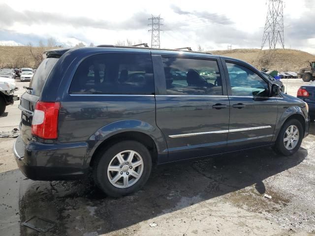 2013 Chrysler Town & Country Touring