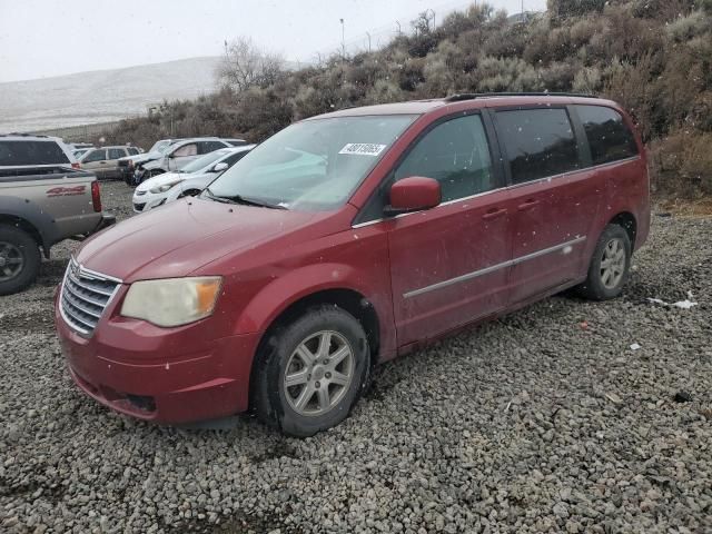 2010 Chrysler Town & Country Touring