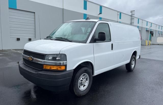 2024 Chevrolet Express G2500