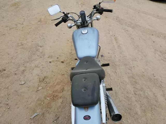 2006 Suzuki GZ250