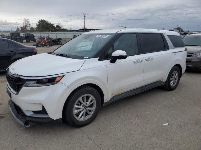 2023 KIA Carnival LX