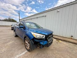 SUV salvage a la venta en subasta: 2017 Ford Escape SE