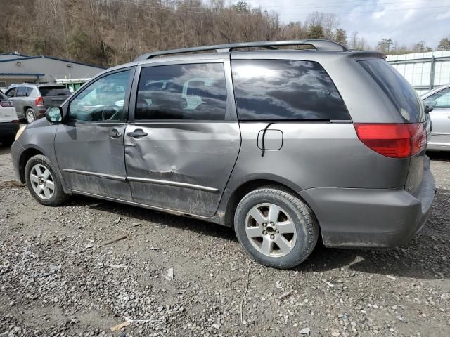 2005 Toyota Sienna CE