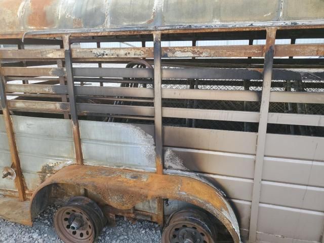 2002 Other 2002 Contract Manufacturer Livestock Trailer