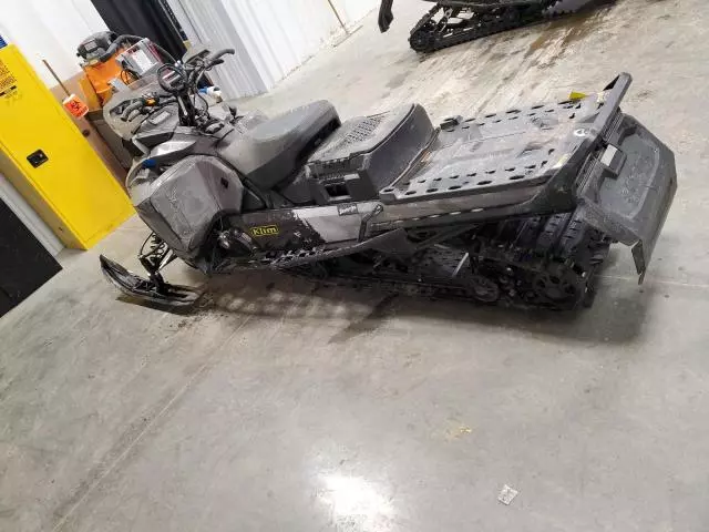 2025 Skidoo 2025 Skidoo Snowmobile