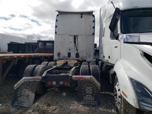 2018 Kenworth T680 Semi Truck