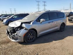 Salvage cars for sale at Elgin, IL auction: 2018 Chrysler Pacifica Touring L