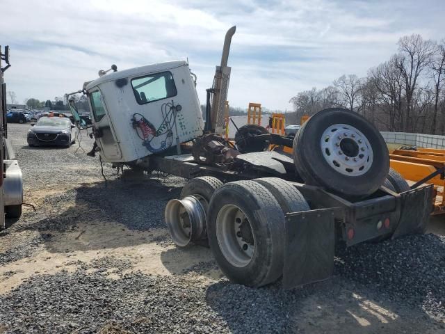 2005 International 2005 Internatiional 9400I Semi Truck