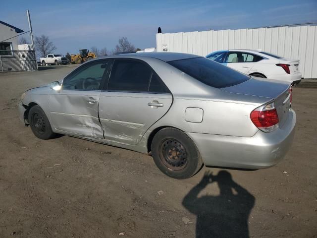 2005 Toyota Camry LE