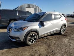 Salvage cars for sale from Copart Wichita, KS: 2019 Nissan Kicks S