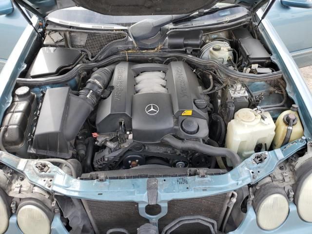 2001 Mercedes-Benz E 320