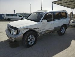 Carros salvage sin ofertas aún a la venta en subasta: 2003 Toyota Land Cruiser