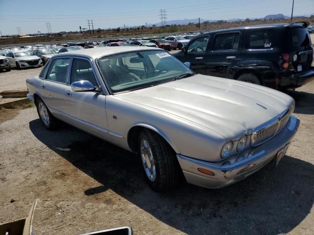 2003 Jaguar XJ8