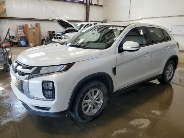 2021 Mitsubishi RVR SE