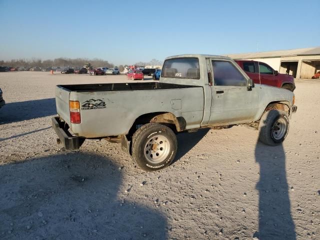 1987 Toyota Pickup RN63 STD