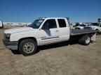 2006 Chevrolet Silverado 3500 Flatbed Pickup Truck