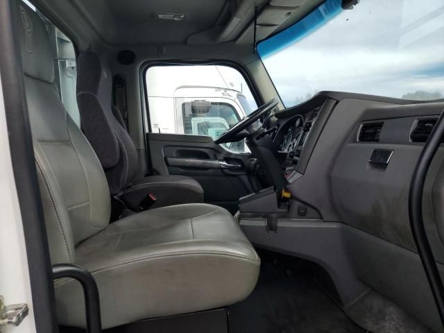 2014 Kenworth Construction T680