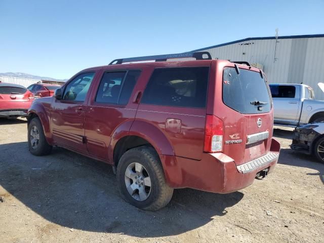 2006 Nissan Pathfinder LE