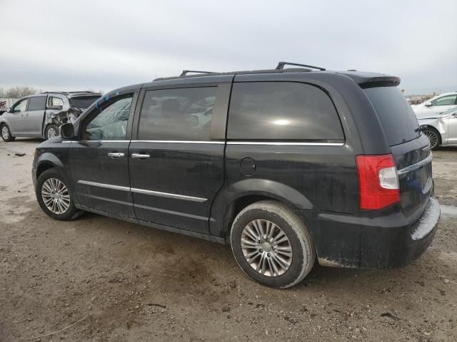 2015 Chrysler Town & Country Touring L