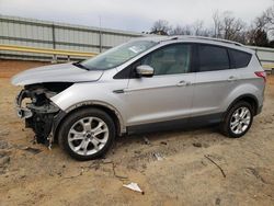 Carros salvage sin ofertas aún a la venta en subasta: 2014 Ford Escape Titanium