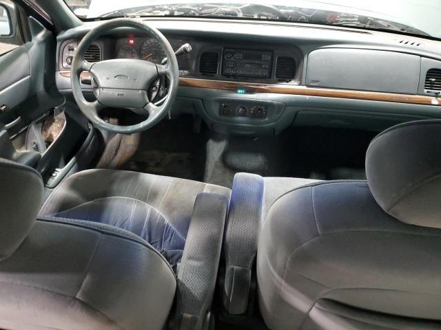 1997 Ford Crown Victoria LX