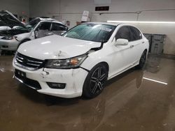 Carros salvage sin ofertas aún a la venta en subasta: 2014 Honda Accord EXL