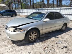 Carros salvage a la venta en subasta: 2000 Toyota Camry CE