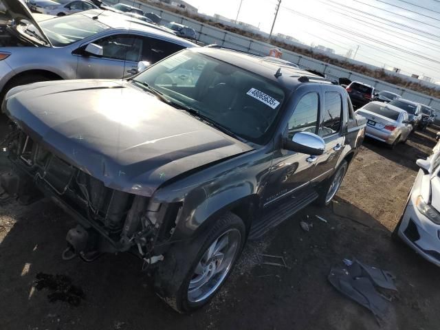 2011 Chevrolet Avalanche LTZ