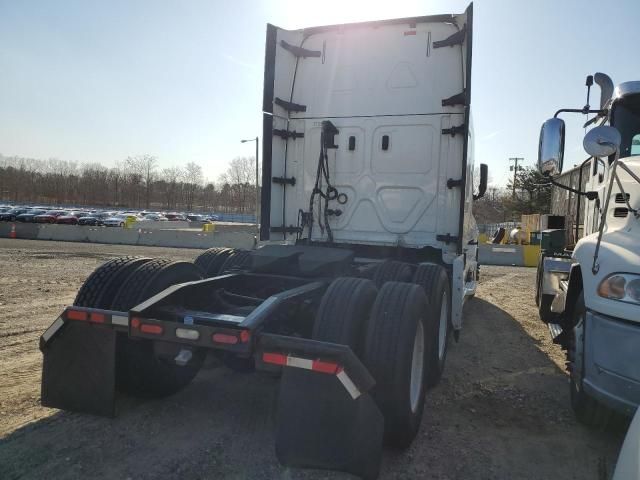 2020 Freightliner Cascadia Semi Truck