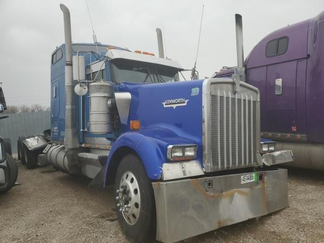 1997 Kenworth W900 Semi Truck