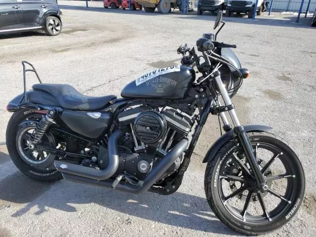 2017 Harley-Davidson XL883 Iron 883