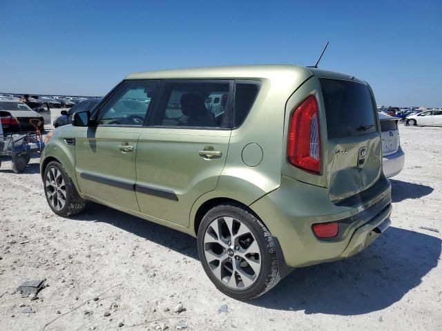 2013 KIA Soul +