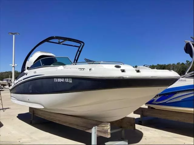 2018 Hurricane/godfrey Marine SD2400