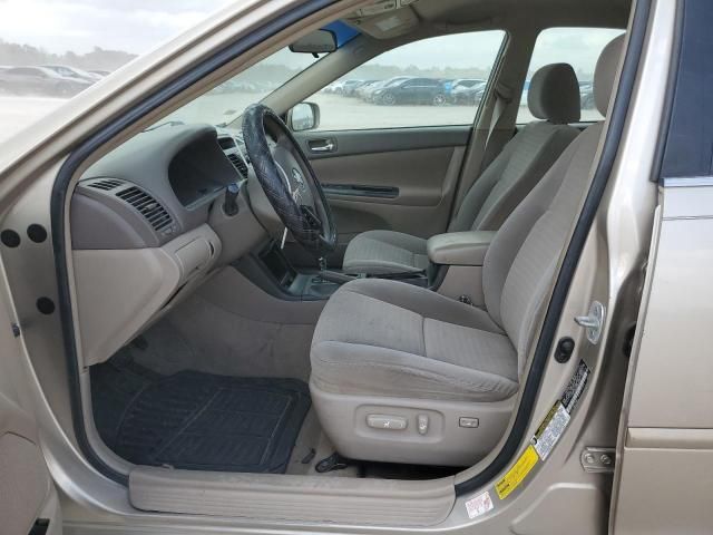 2005 Toyota Camry LE