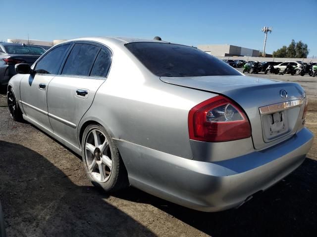 2003 Infiniti Q45